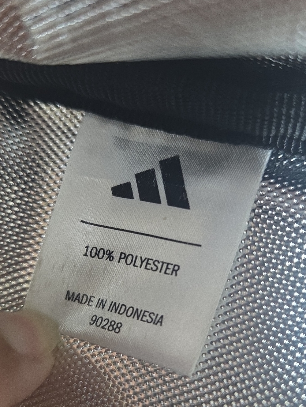 Adidas - Picture 4 of 5